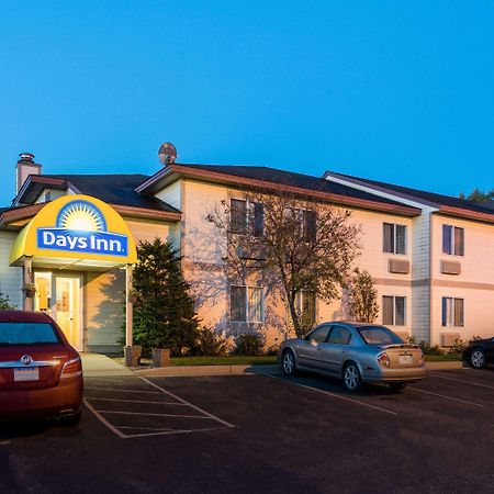 Days Inn By Wyndham West-Eau Claire Exterior photo
